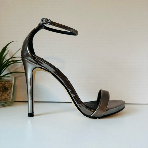 Steve Madden Sexy Metallic High Heeled Sandals - Picture 11 of 11
